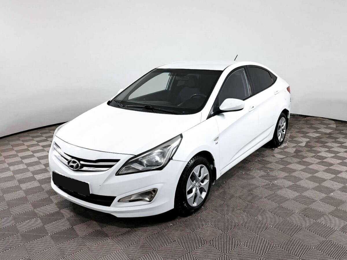 Купить Hyundai Solaris с пробегом. Фото: #0