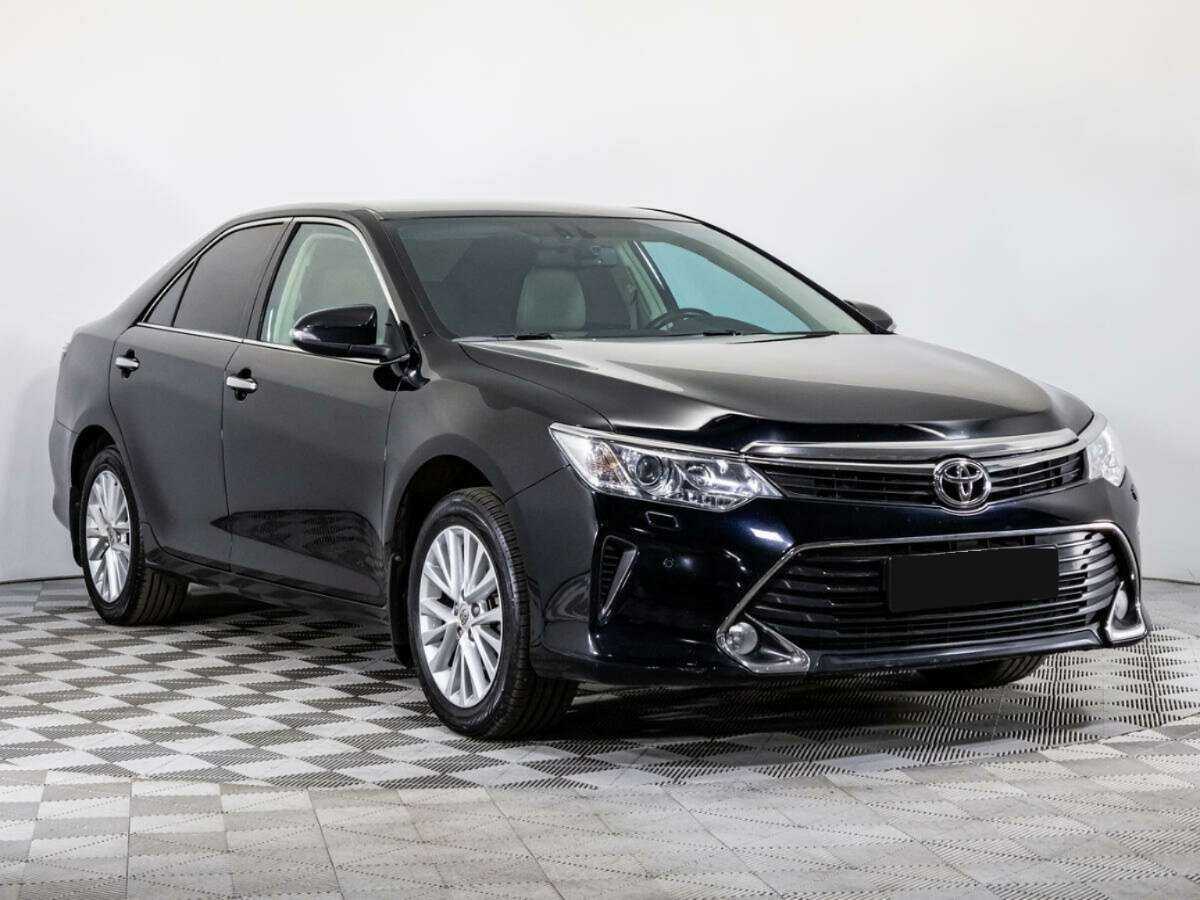 Купить Toyota Camry с пробегом. Фото: #2