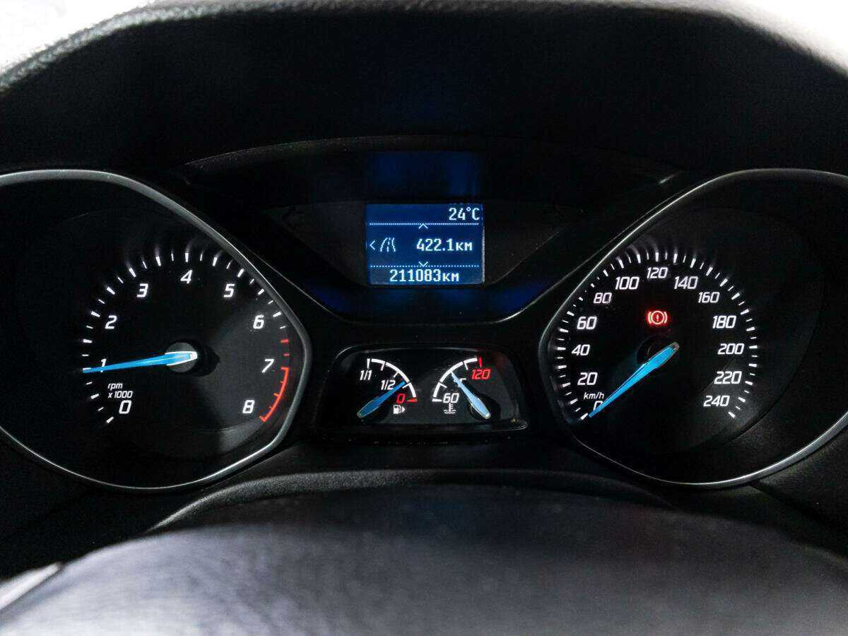 Купить Ford Focus с пробегом. Фото: #11