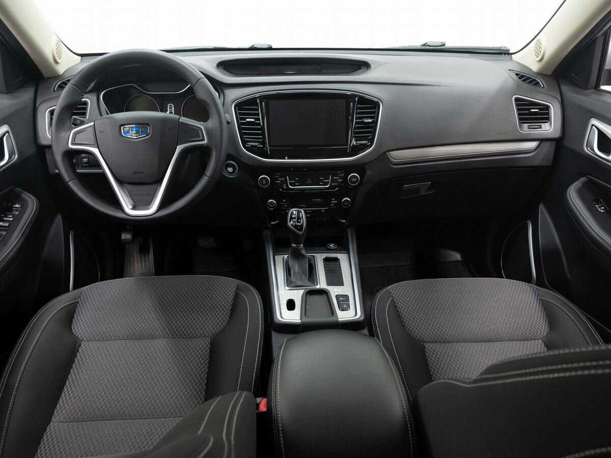 Купить Geely Emgrand X7 с пробегом. Фото: #14