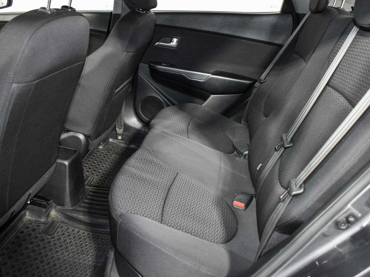 Купить Kia Rio с пробегом. Фото: #10
