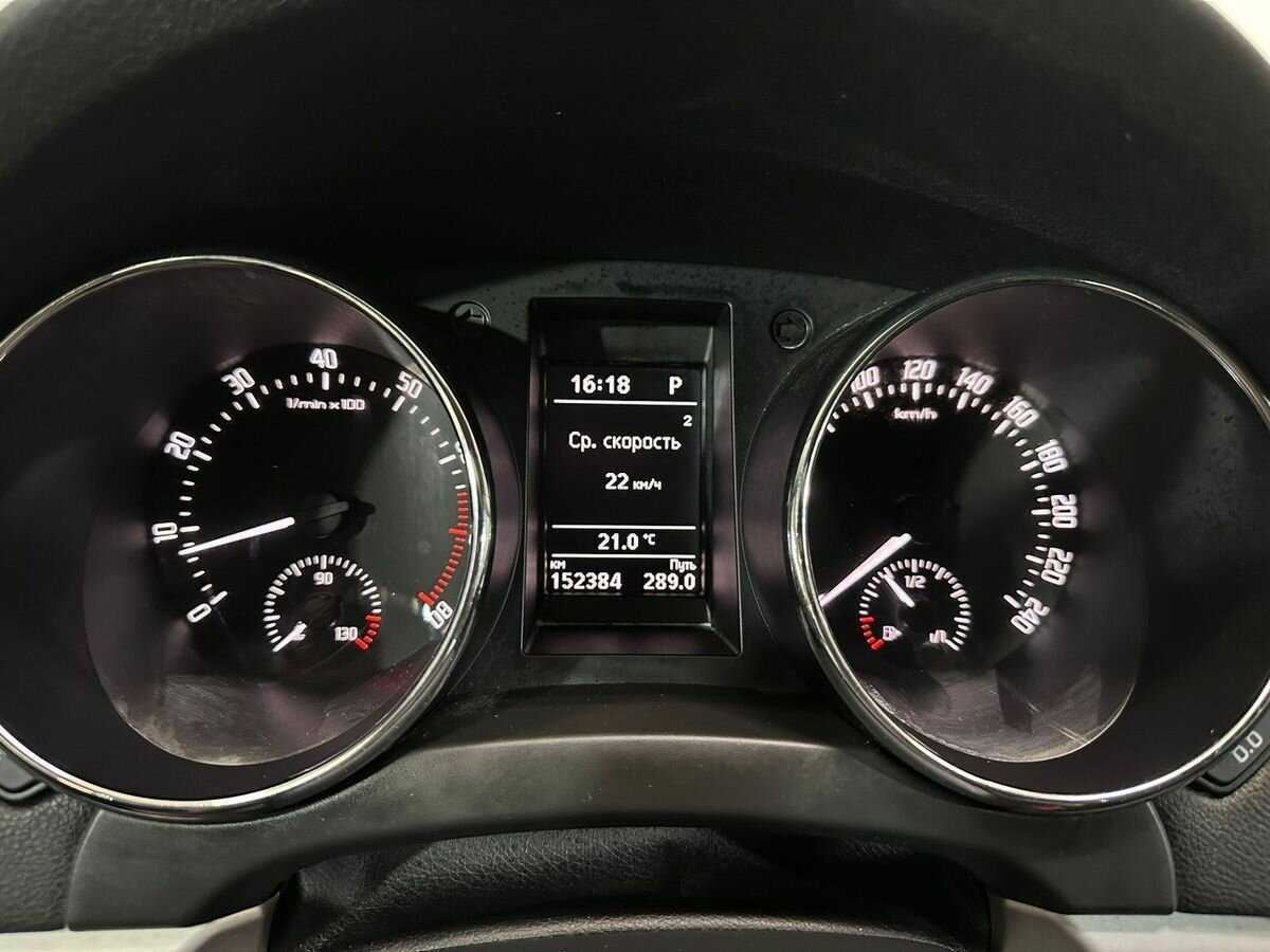 Купить Skoda Yeti с пробегом. Фото: #11