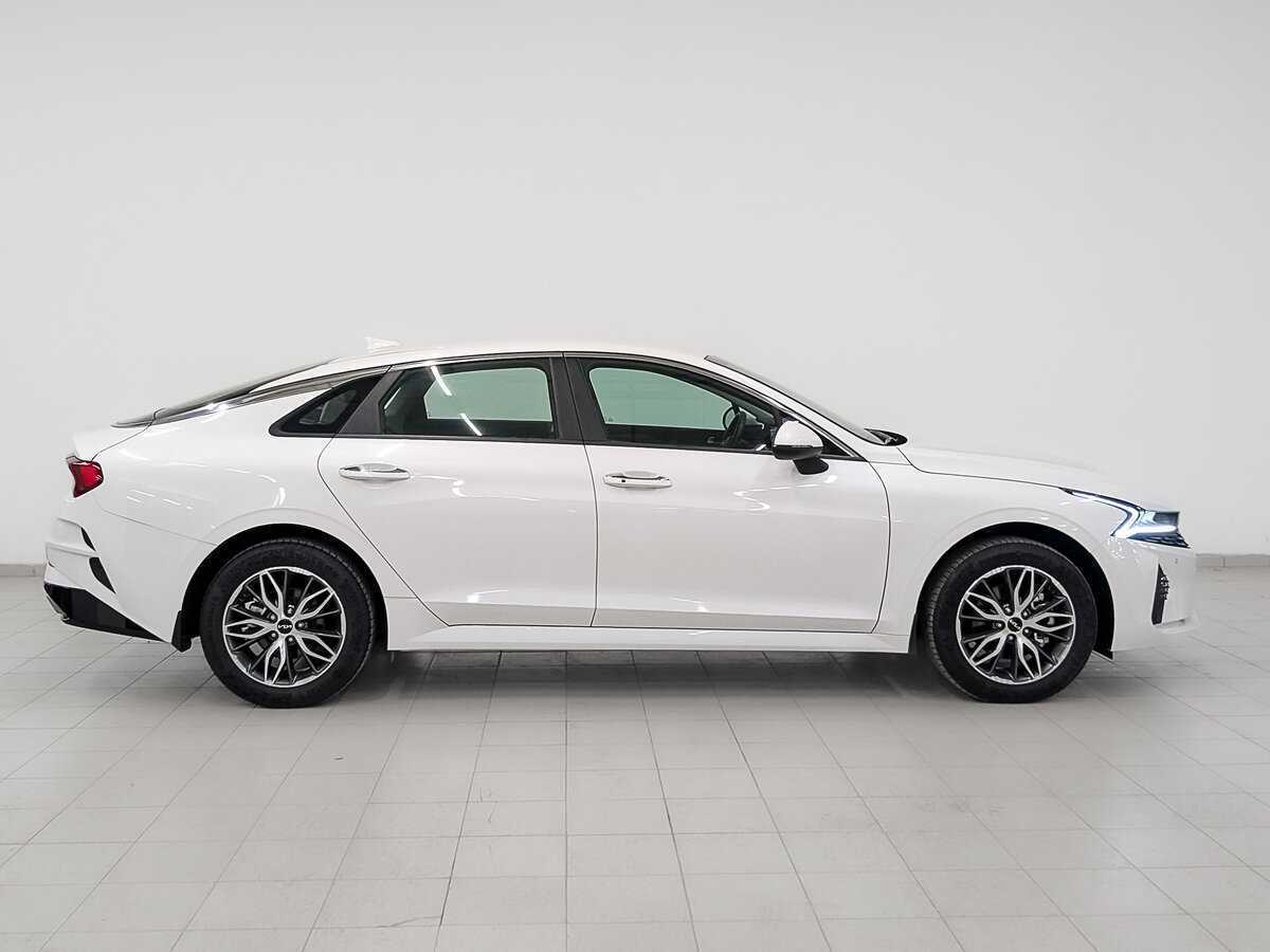 Купить Kia K5 с пробегом. Фото: #3