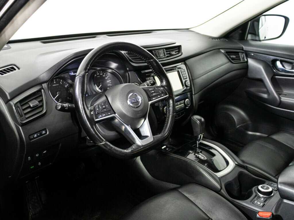 Купить Nissan X-Trail с пробегом. Фото: #10