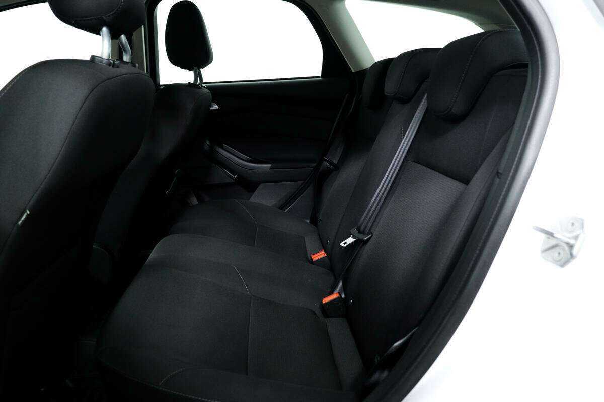 Купить Ford Focus с пробегом. Фото: #11