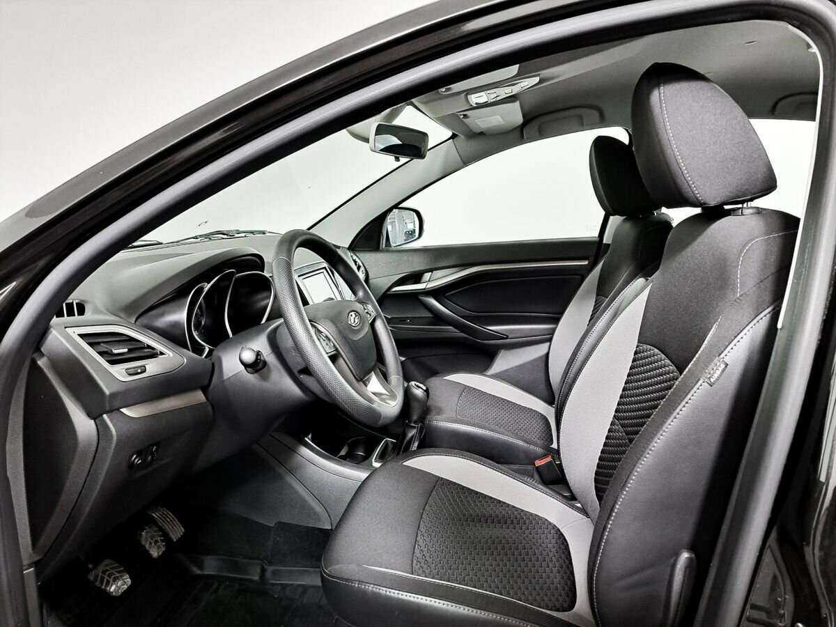 Купить Lada (ВАЗ) Vesta с пробегом. Фото: #10