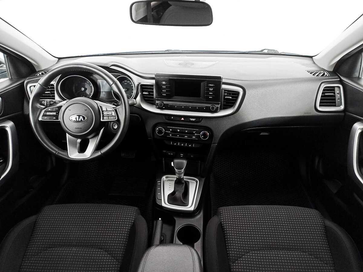 Купить Kia Ceed с пробегом. Фото: #11