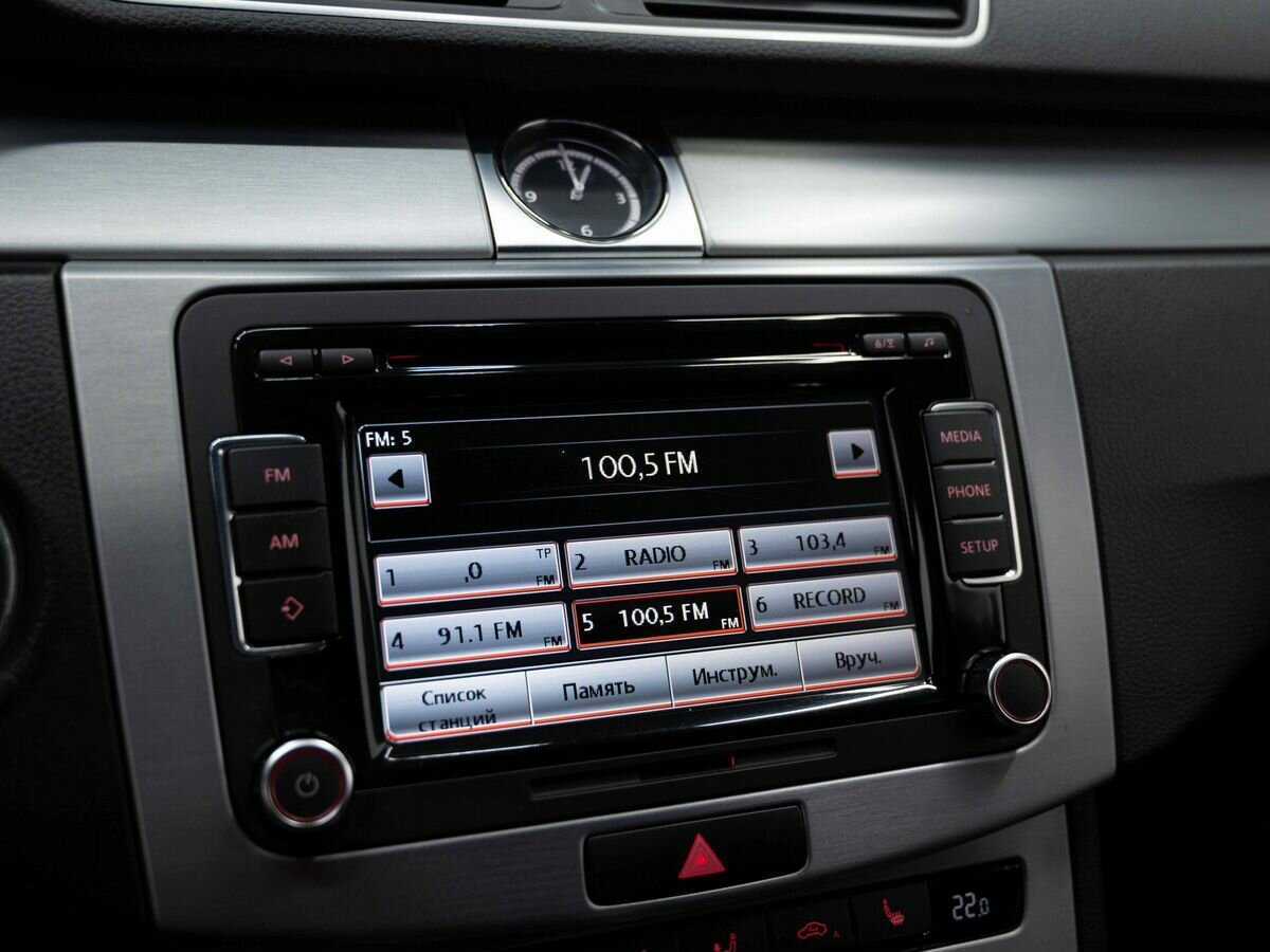 Купить Volkswagen Passat CC с пробегом. Фото: #21