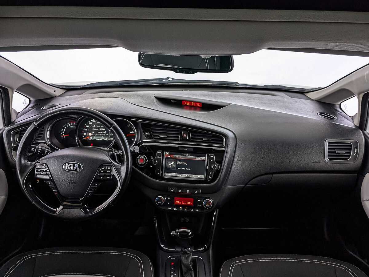 Купить Kia Ceed с пробегом. Фото: #13