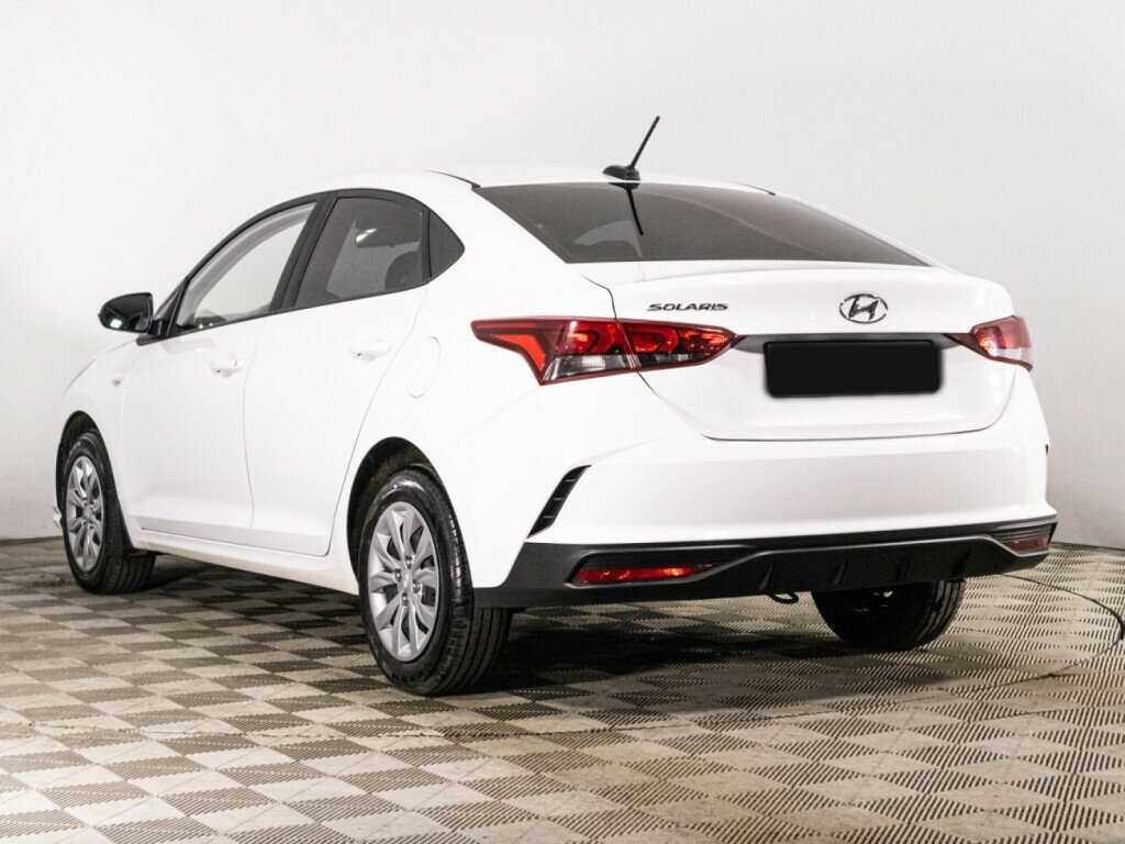 Купить Hyundai Solaris с пробегом. Фото: #6