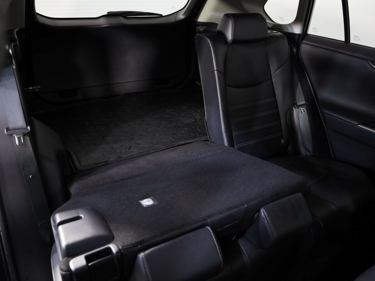 Купить Toyota RAV4 с пробегом. Фото: #22
