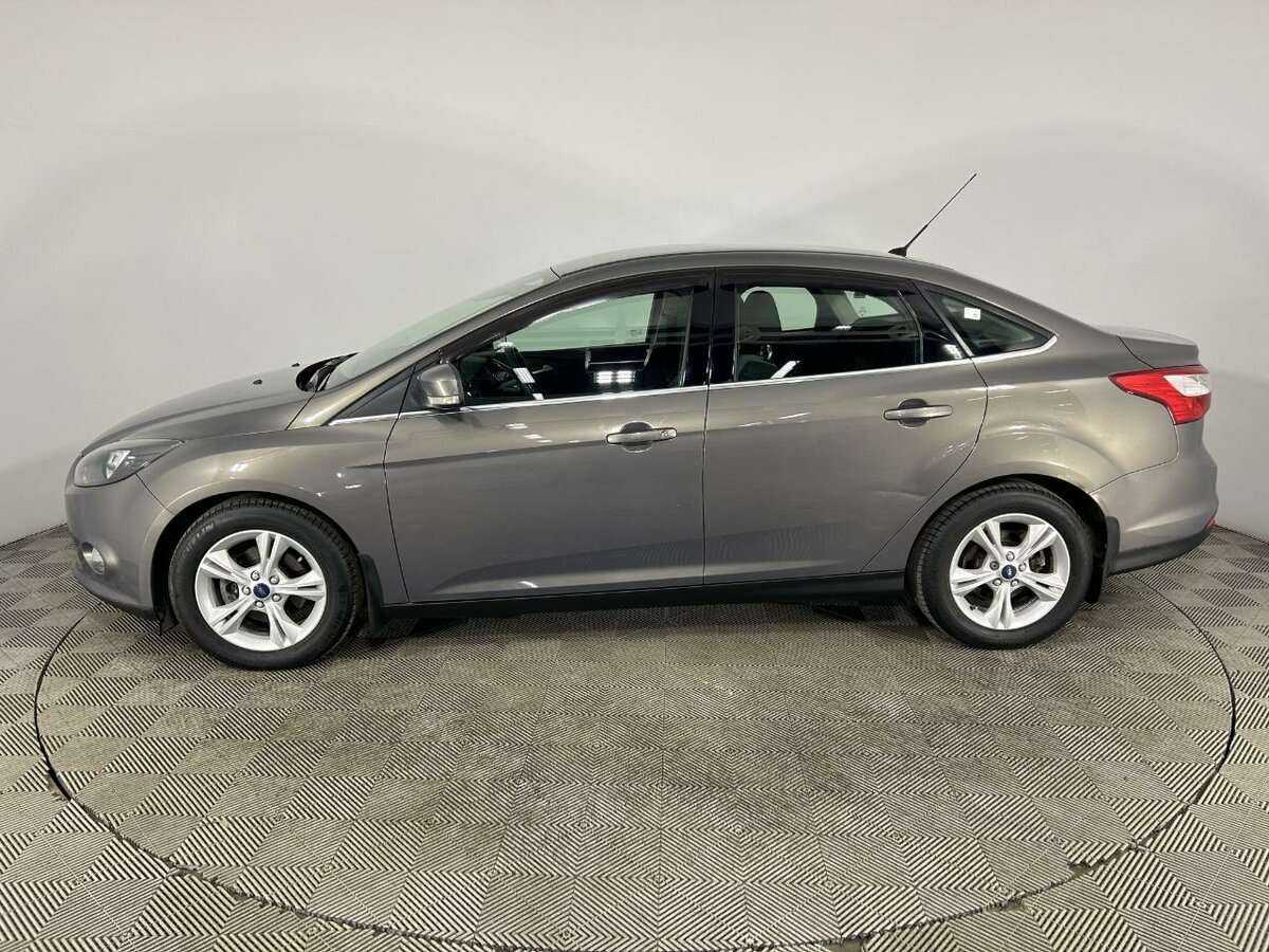 Купить Ford Focus с пробегом. Фото: #4
