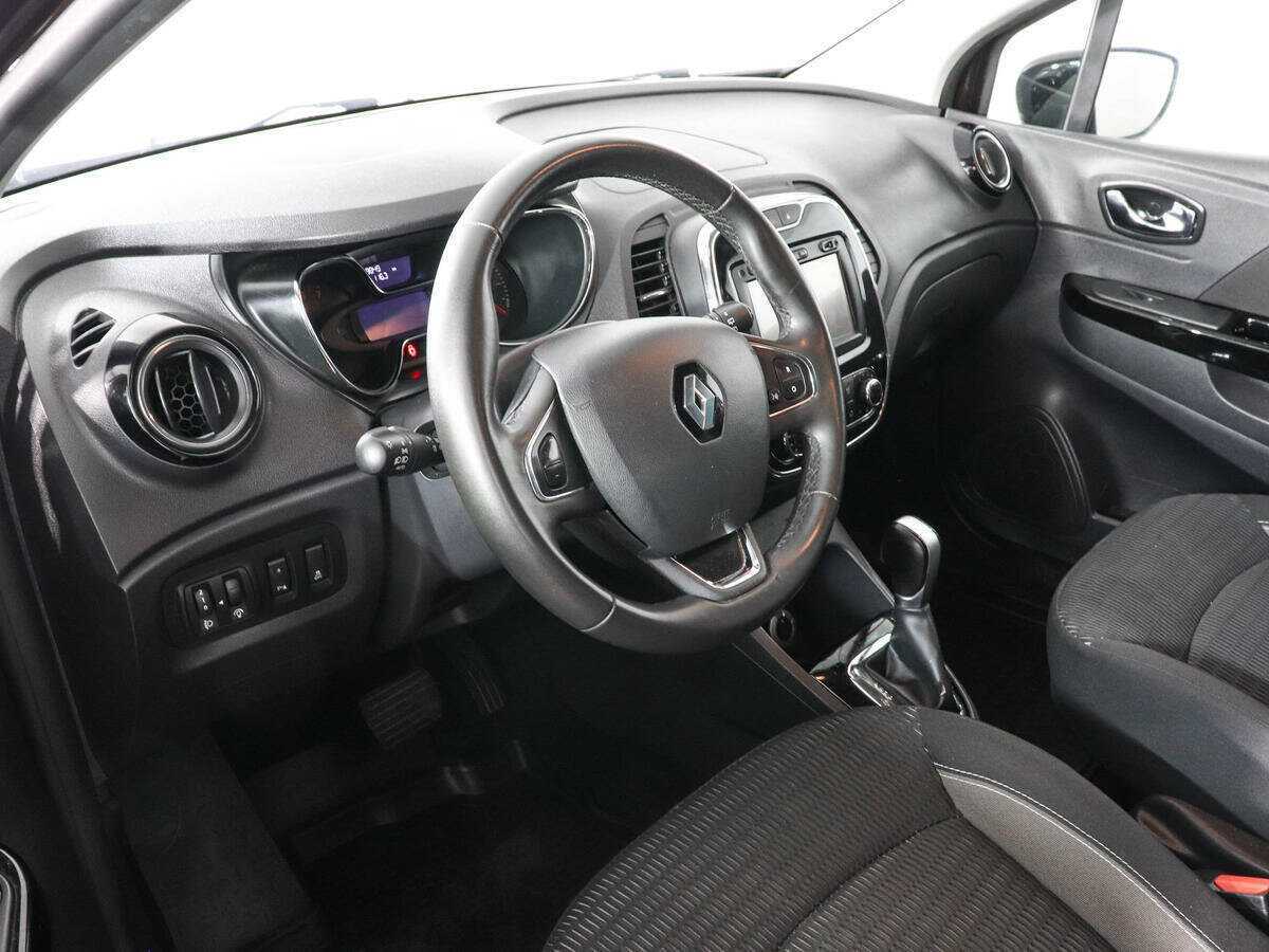 Купить Renault Kaptur с пробегом. Фото: #8