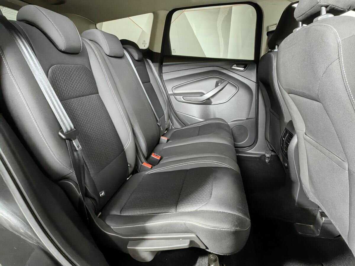 Купить Ford Kuga с пробегом. Фото: #10