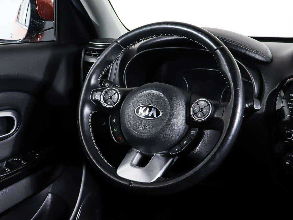 Купить Kia Soul с пробегом. Фото: #9