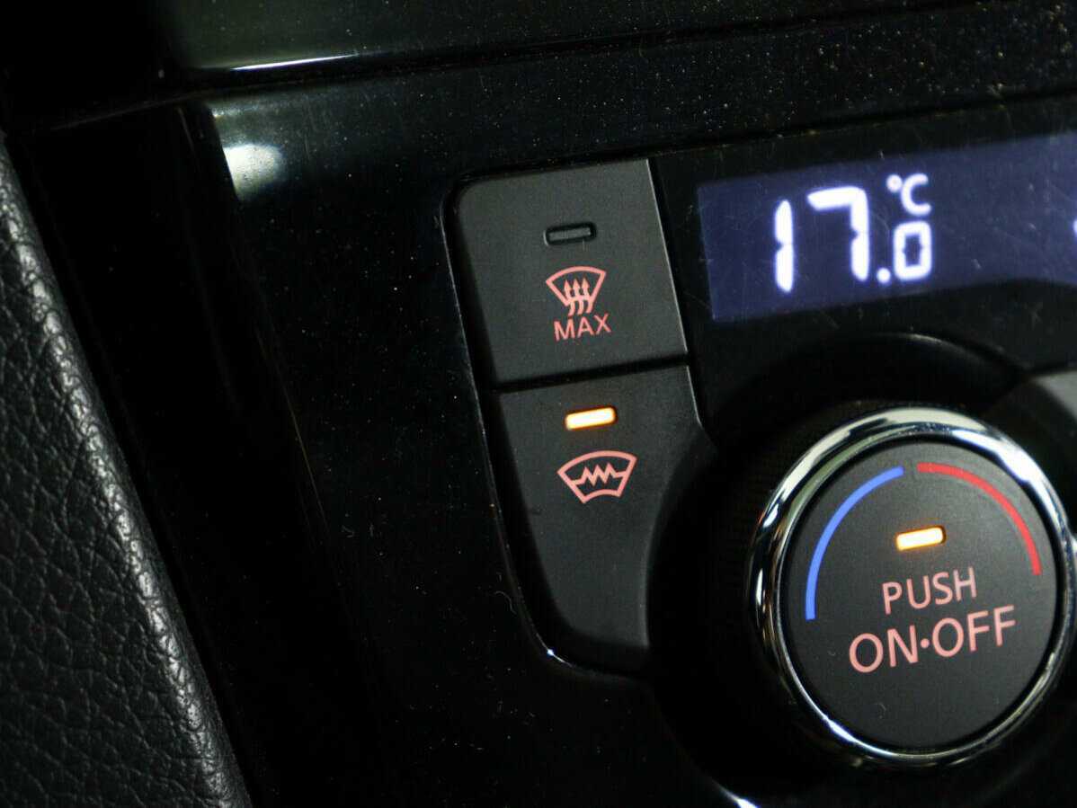 Купить Nissan Qashqai с пробегом. Фото: #18