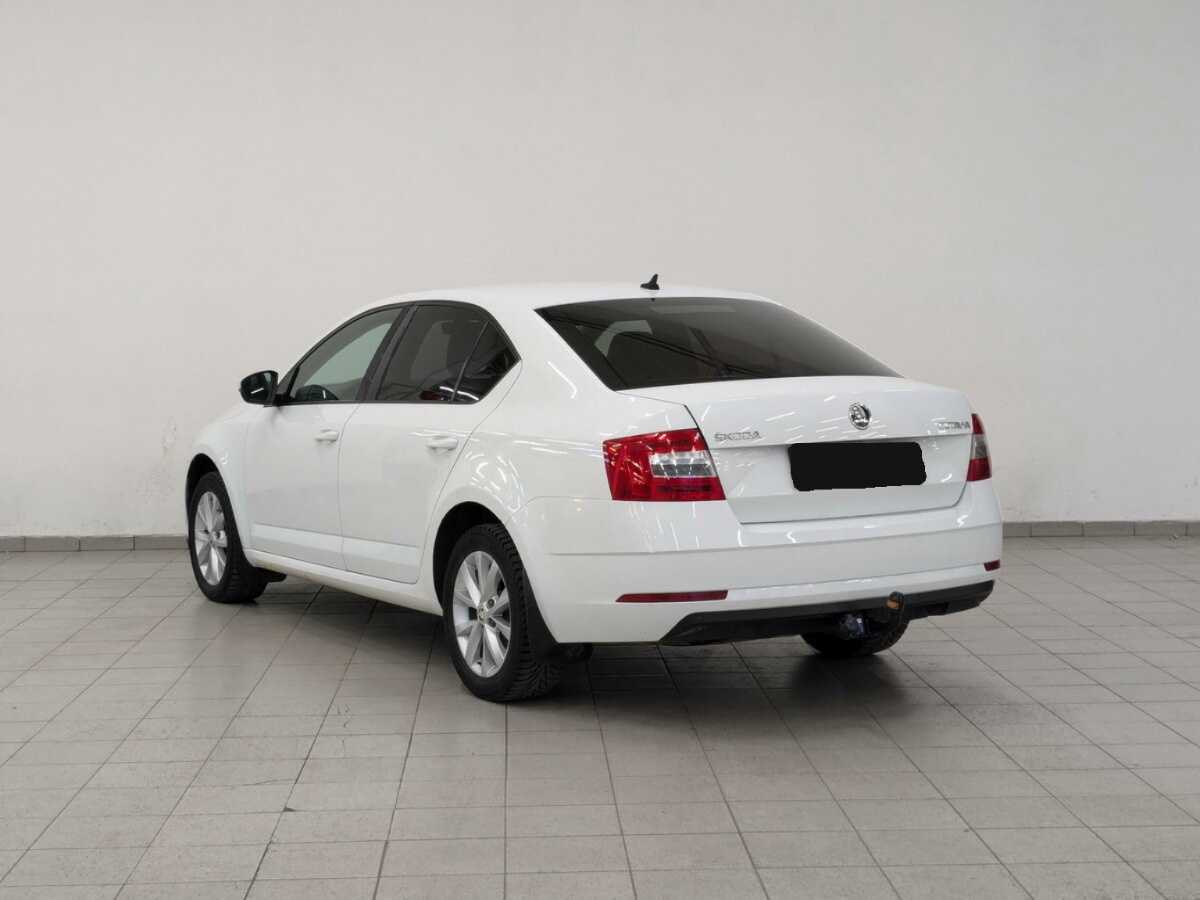 Купить Skoda Octavia с пробегом. Фото: #6