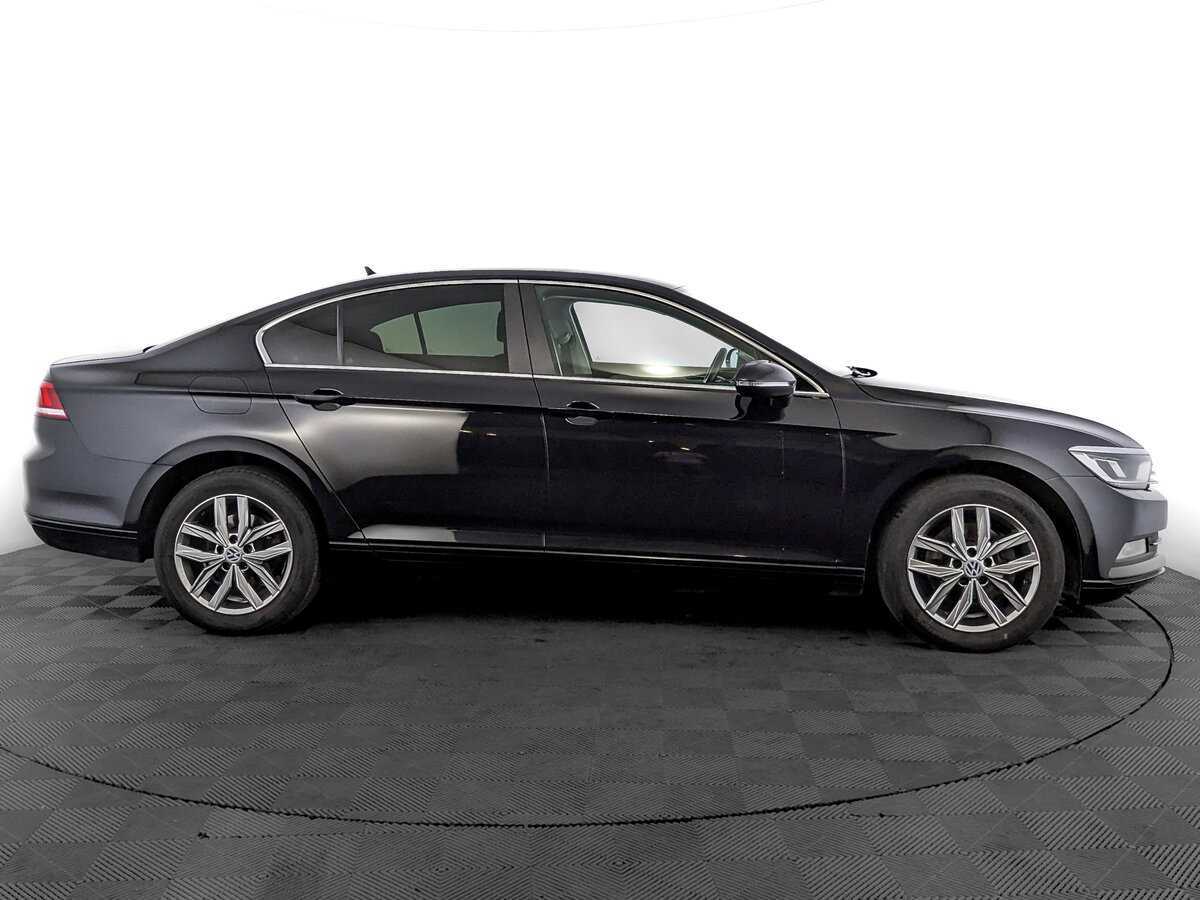Купить Volkswagen Passat с пробегом. Фото: #3