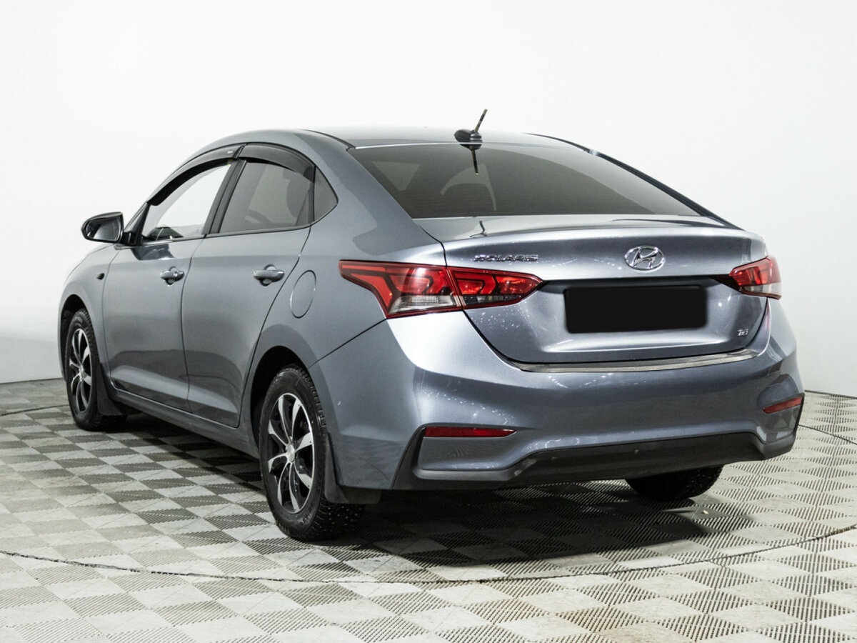 Купить Hyundai Solaris с пробегом. Фото: #6