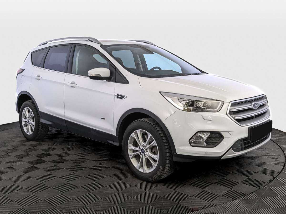Купить Ford Kuga с пробегом. Фото: #2