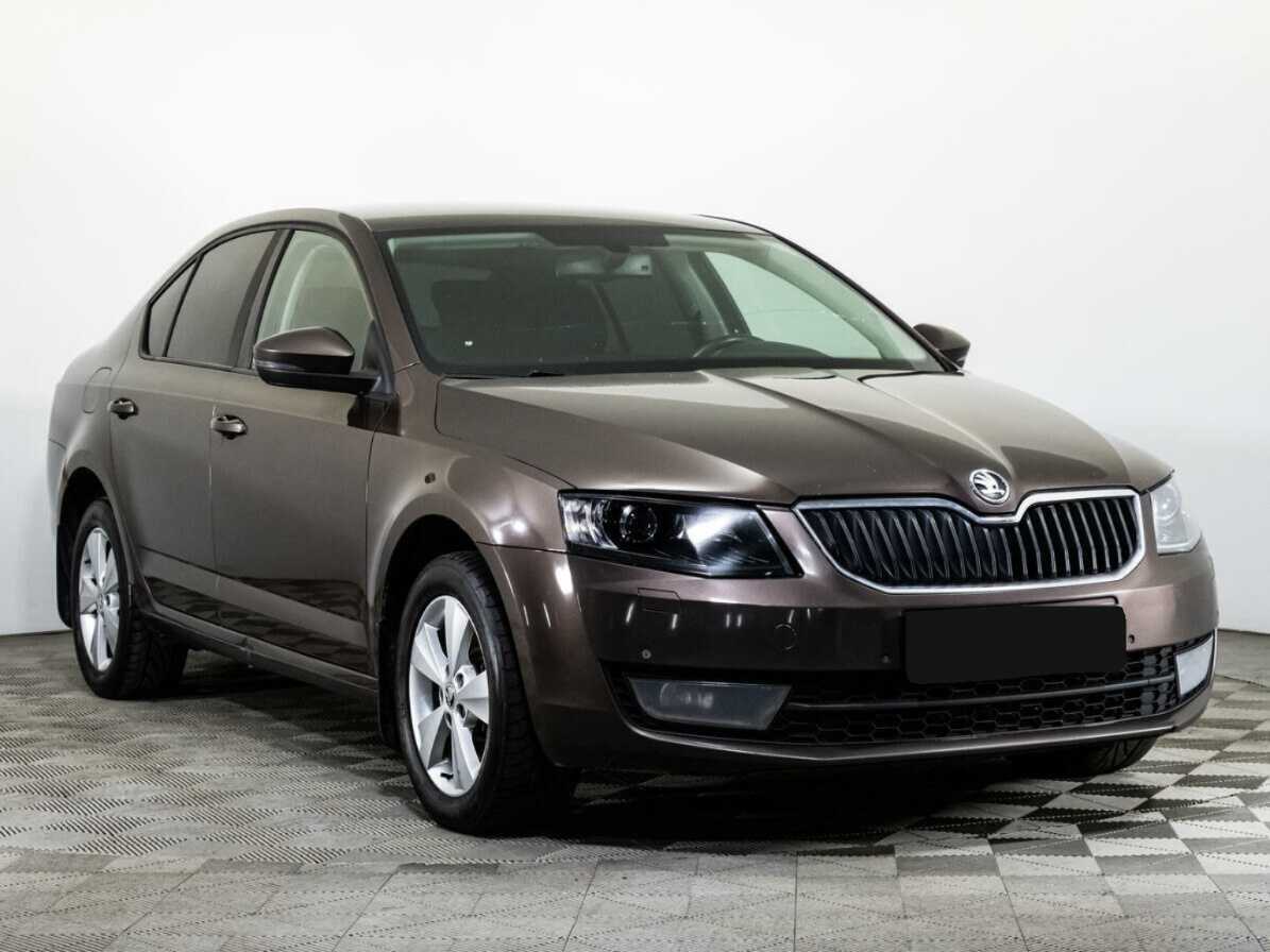 Купить Skoda Octavia с пробегом. Фото: #2