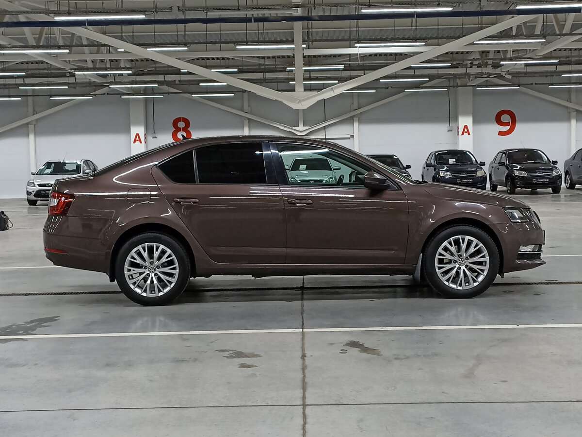 Купить Skoda Octavia с пробегом. Фото: #3