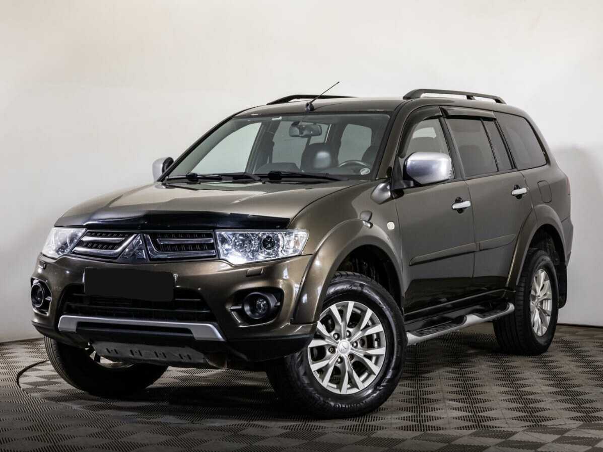 Купить Mitsubishi Pajero Sport с пробегом. Посмотреть фото