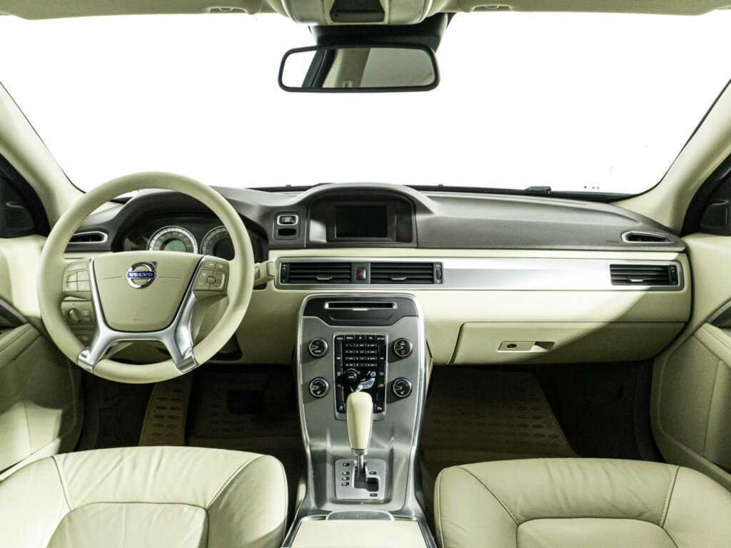 Купить Volvo S80 с пробегом. Фото: #12
