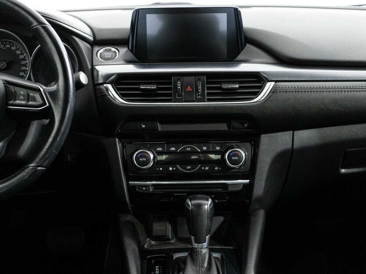 Купить Mazda 6 с пробегом. Фото: #13
