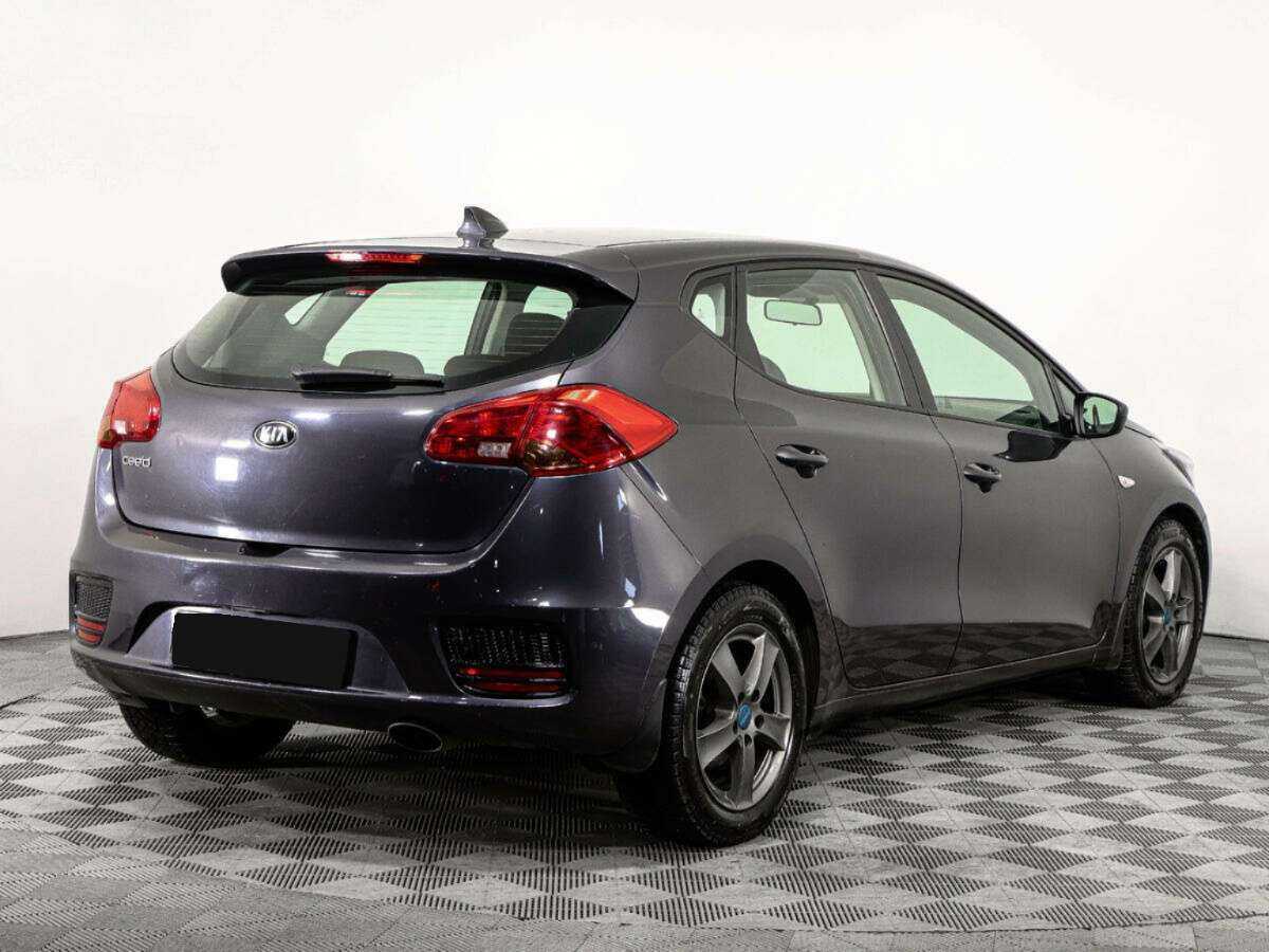 Купить Kia Ceed с пробегом. Фото: #4