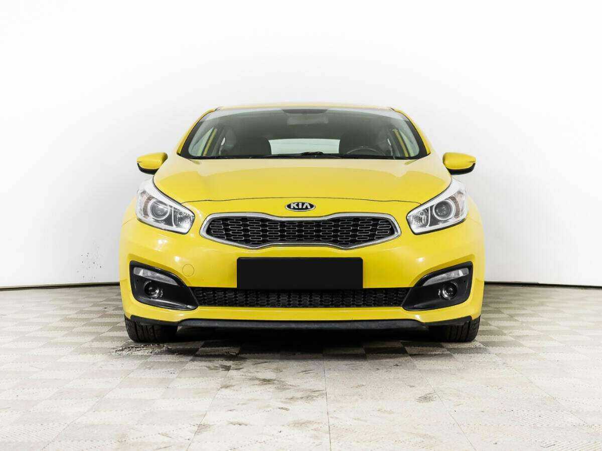 Купить Kia Ceed с пробегом. Фото: #1