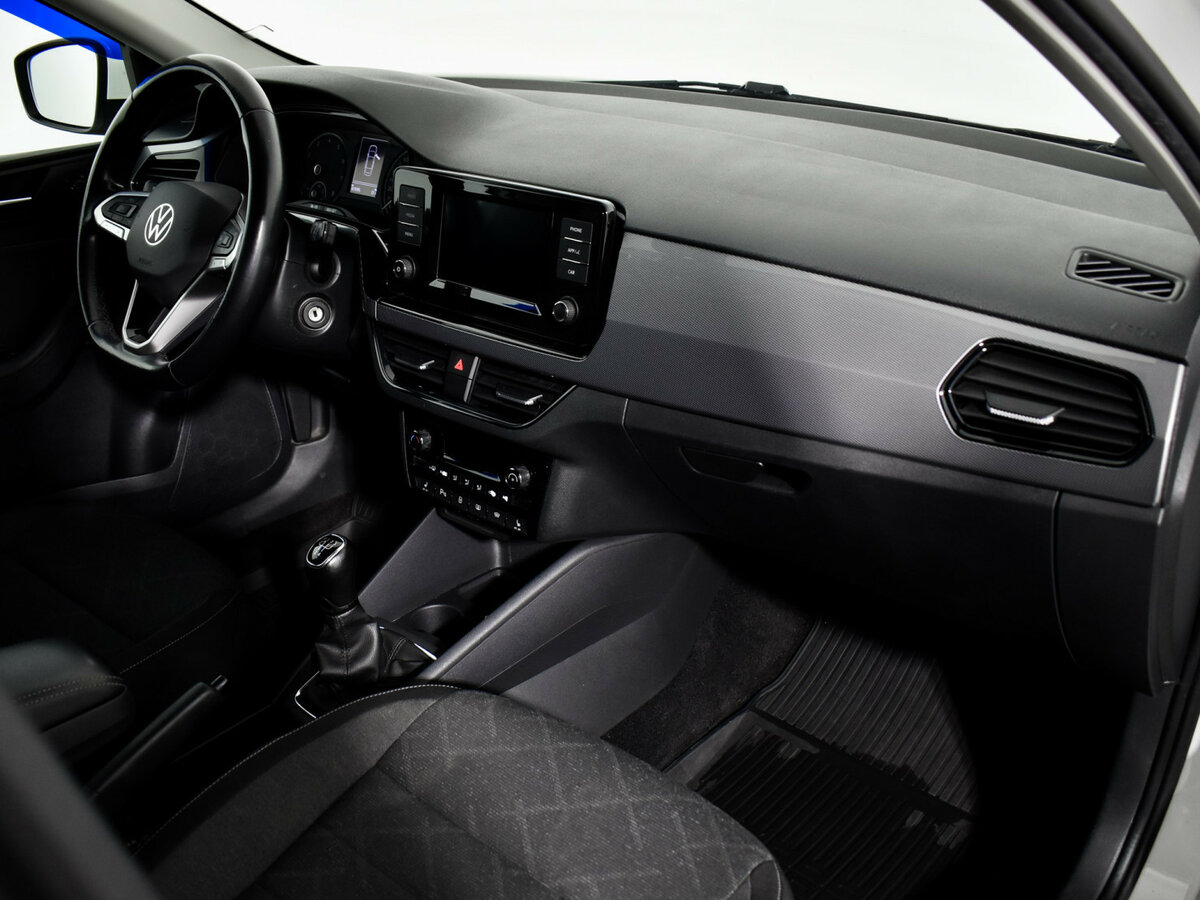 Купить Volkswagen Polo с пробегом. Фото: #11