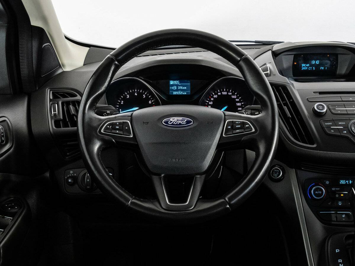 Купить Ford Kuga с пробегом. Фото: #11