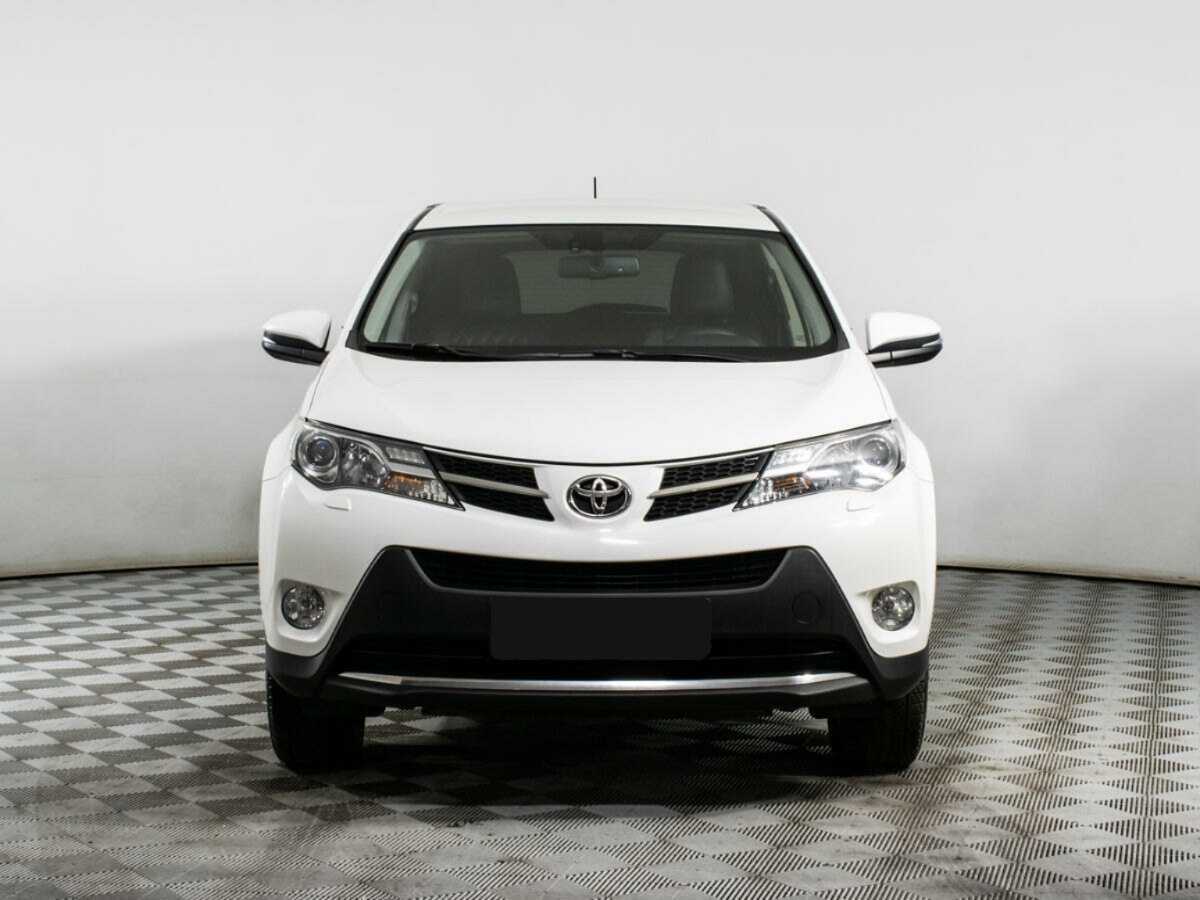 Купить Toyota RAV4 с пробегом. Фото: #1