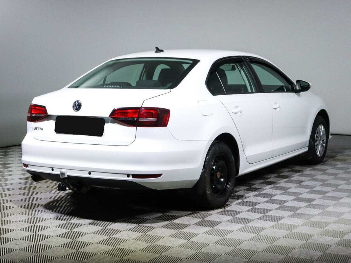Купить Volkswagen Jetta с пробегом. Фото: #3