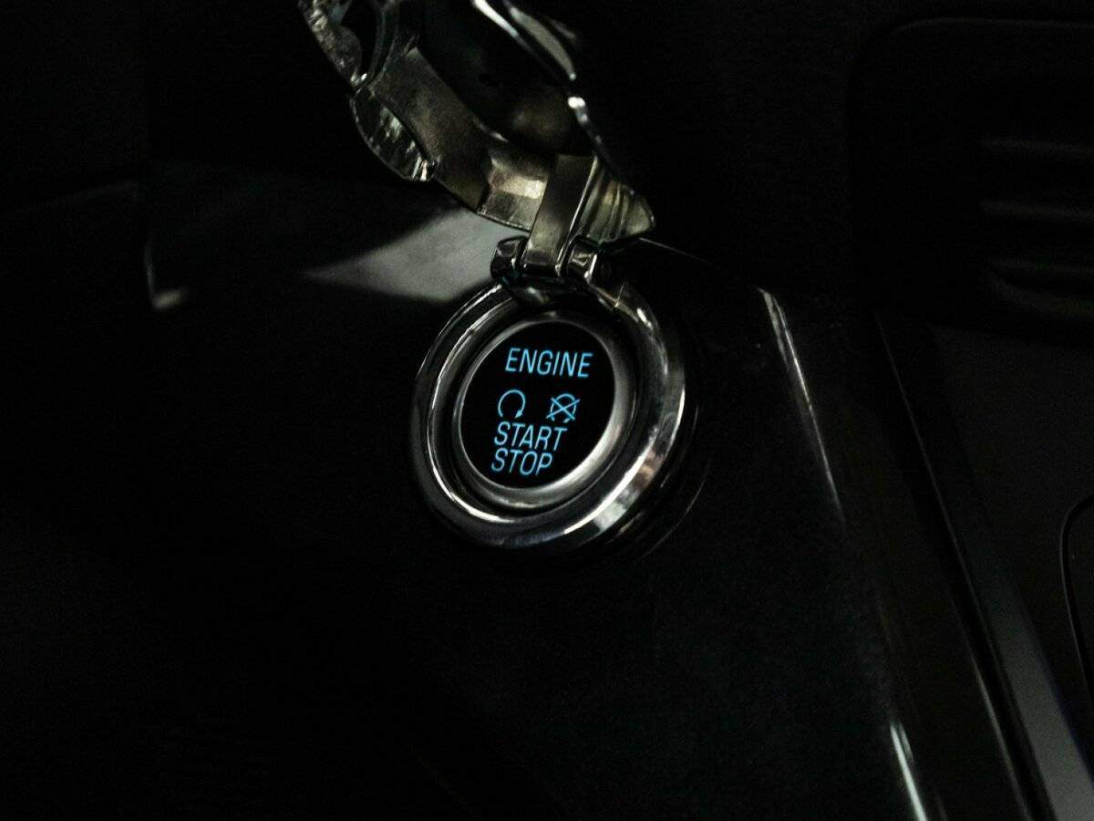 Купить Ford Kuga с пробегом. Фото: #16