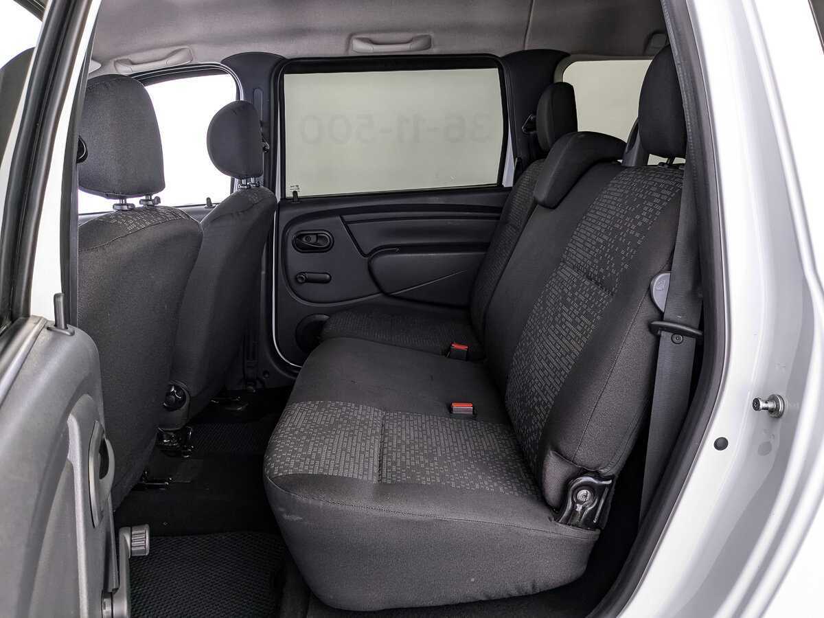 Купить Lada (ВАЗ) Largus с пробегом. Фото: #13