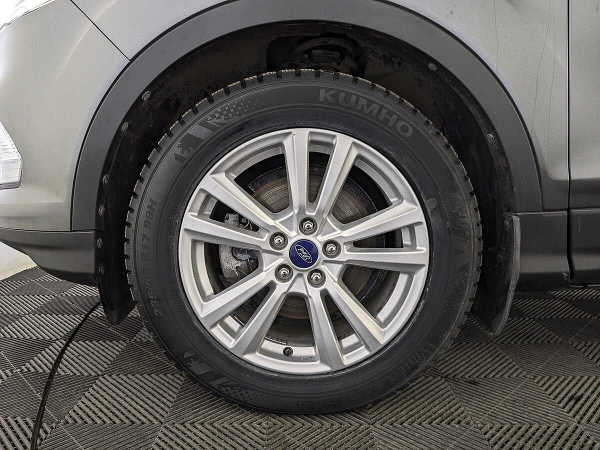 Купить Ford Kuga с пробегом. Фото: #10