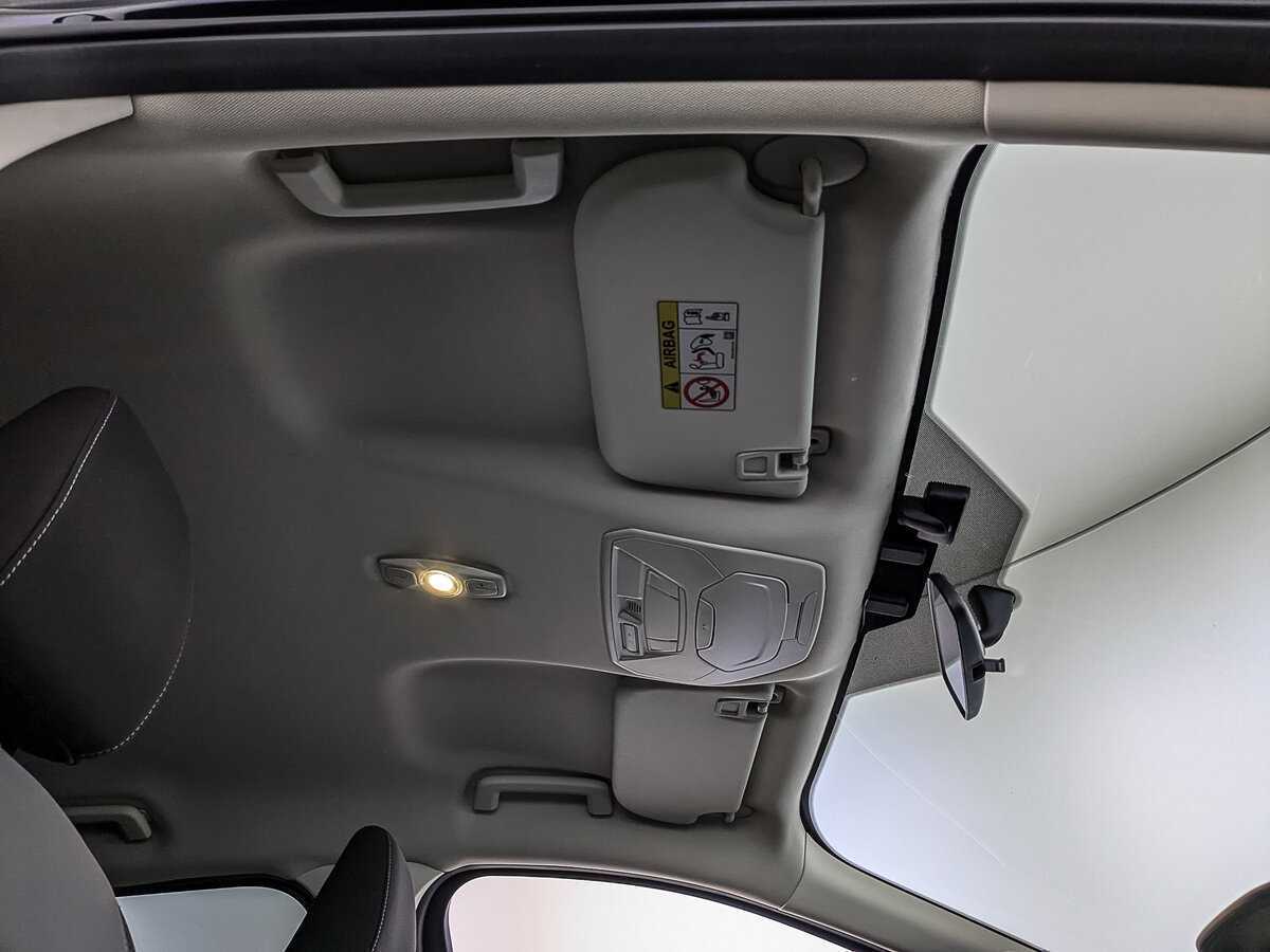 Купить Ford Kuga с пробегом. Фото: #22