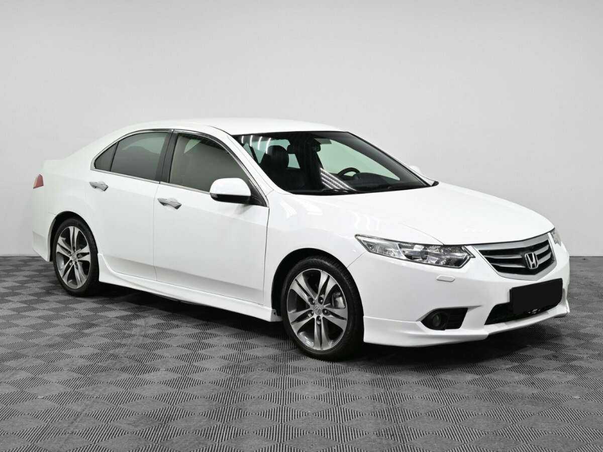 Купить Honda Accord с пробегом. Фото: #2