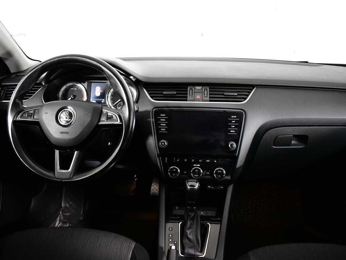 Купить Skoda Octavia с пробегом. Фото: #11