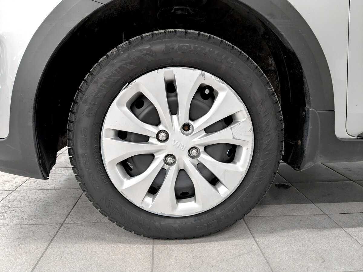 Купить Kia Rio с пробегом. Фото: #17