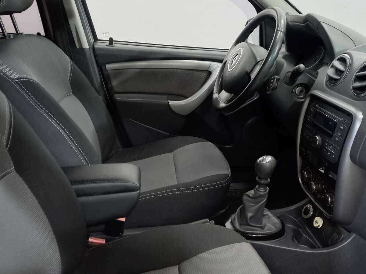 Купить Renault Duster с пробегом. Фото: #9