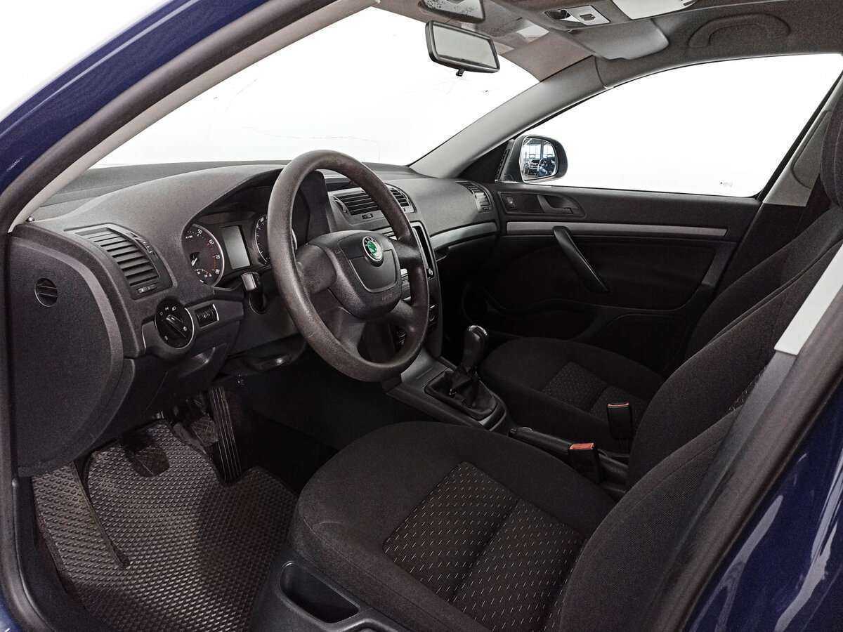 Купить Skoda Octavia с пробегом. Фото: #11
