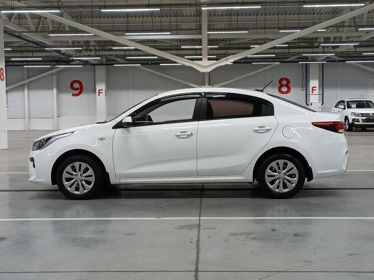 Купить Kia Rio с пробегом. Фото: #7