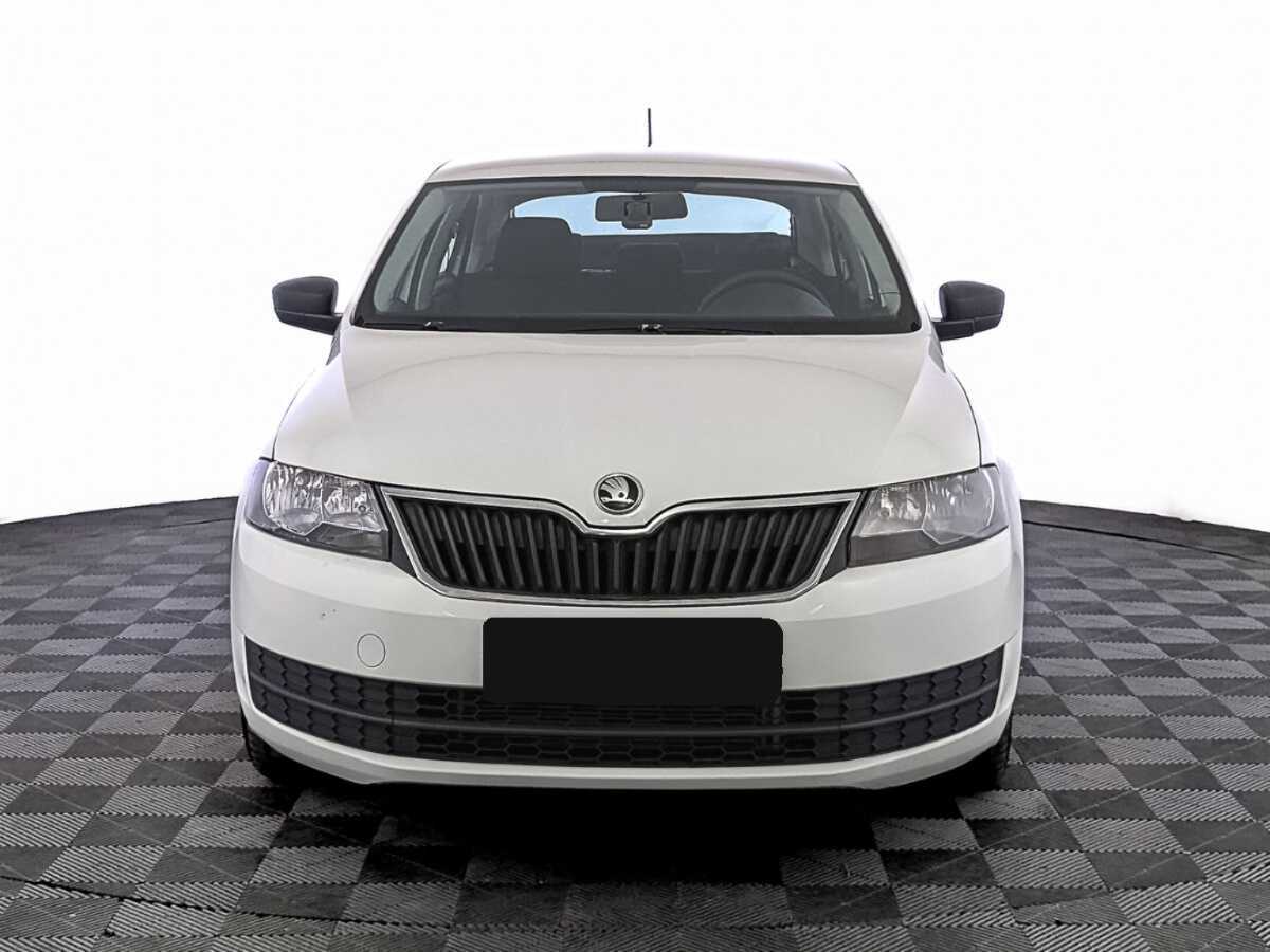 Купить Skoda Rapid с пробегом. Фото: #1