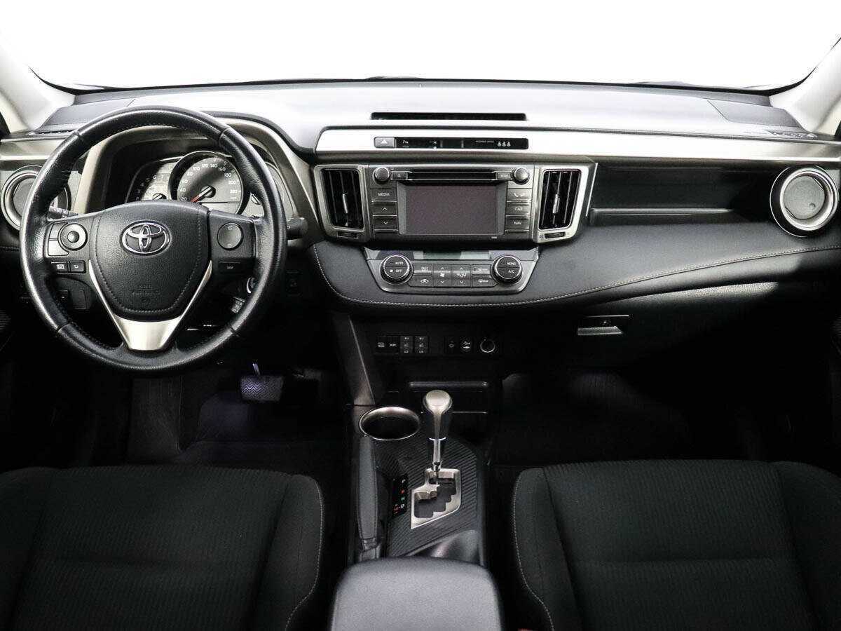 Купить Toyota RAV4 с пробегом. Фото: #12