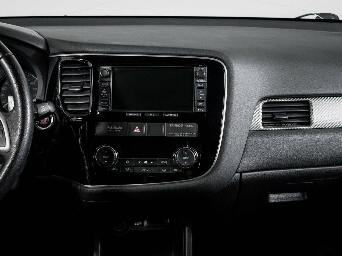 Купить Mitsubishi Outlander с пробегом. Фото: #12
