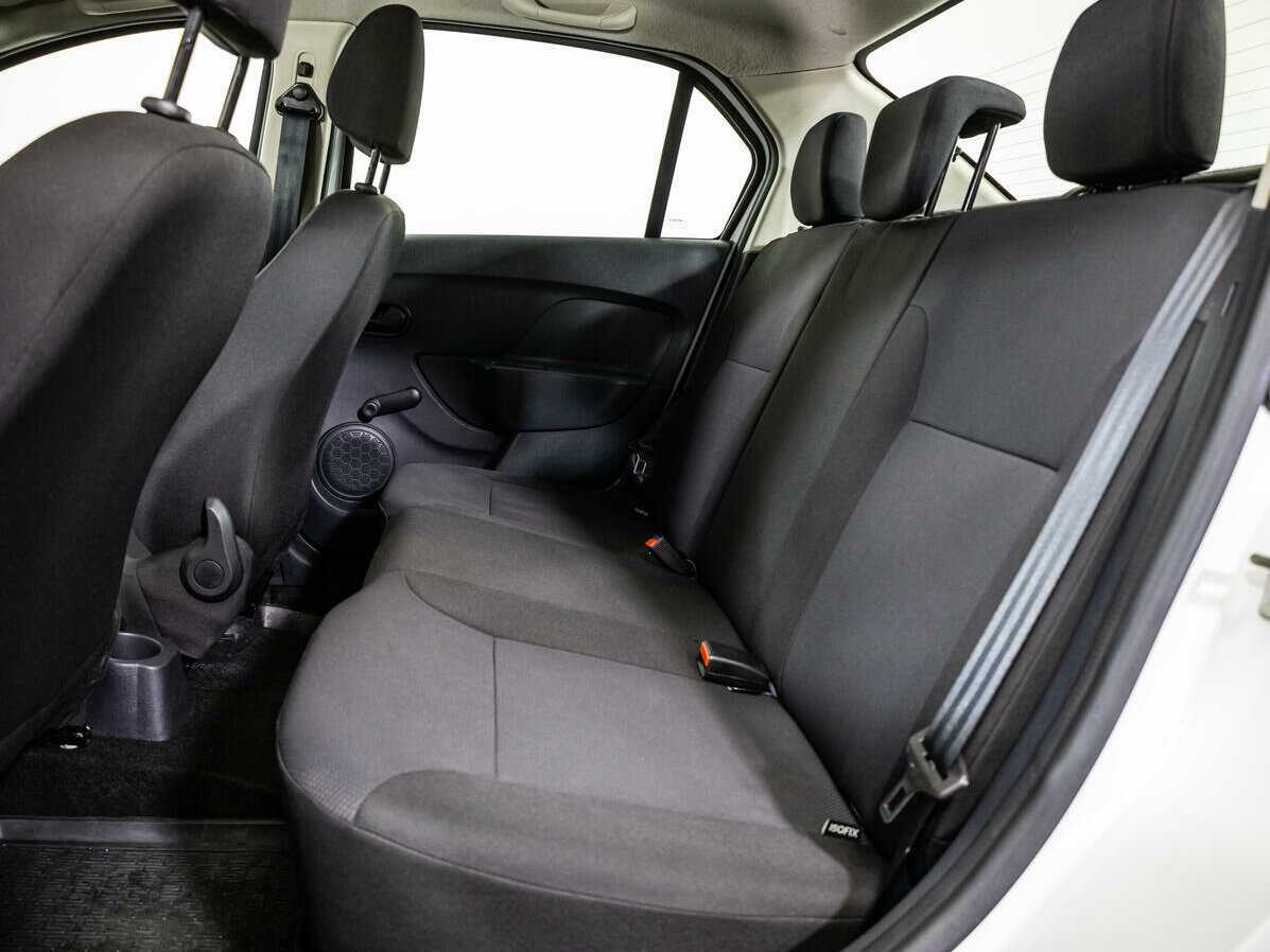 Купить Renault Logan с пробегом. Фото: #7