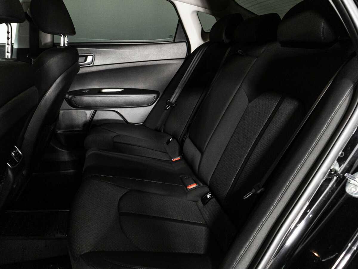 Купить Kia Optima с пробегом. Фото: #9
